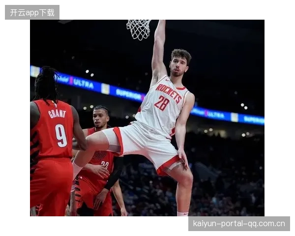 NBA训练营开幕：火箭队以“速度与决心”裁掉8月签约双向合同落选秀——从“签约”到“终止”，探讨球队战略与球员成长的双重考验